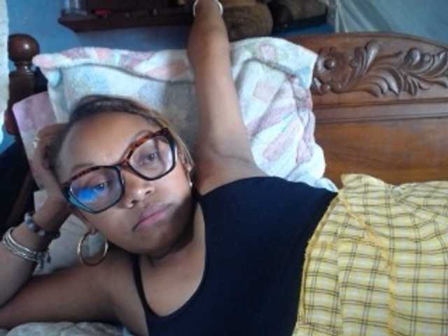 pretty-ass Live Cam on BongaCams