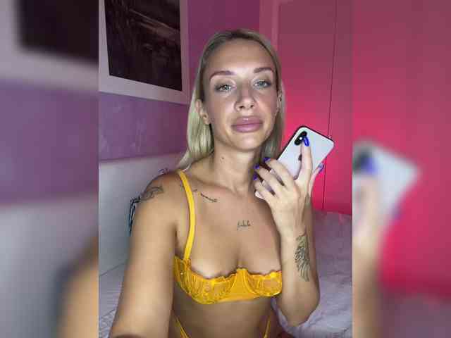 MerryBaby webcam