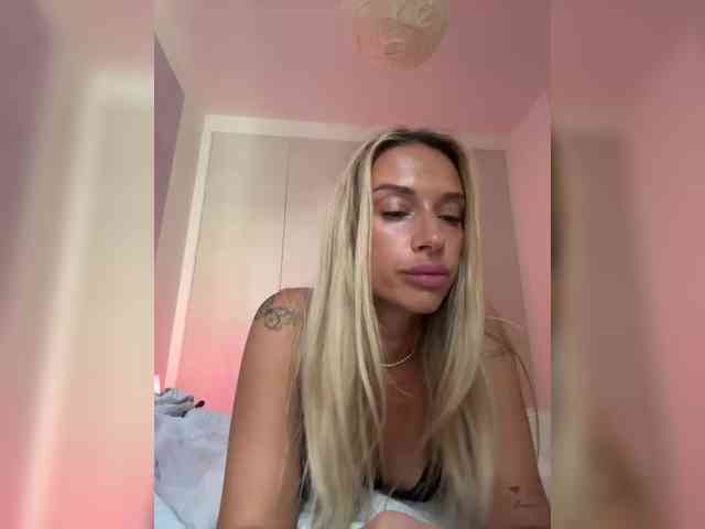 MerryBaby webcam