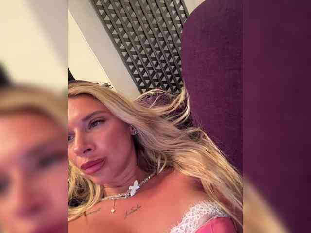 MerryBaby webcam