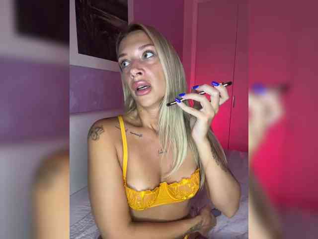 MerryBaby webcam