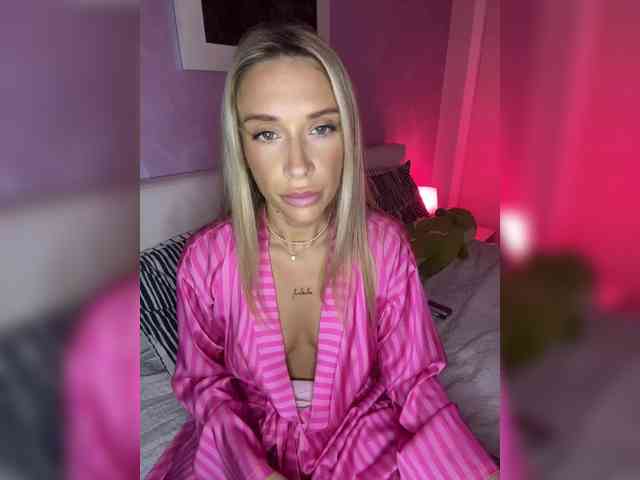 MerryBaby webcam