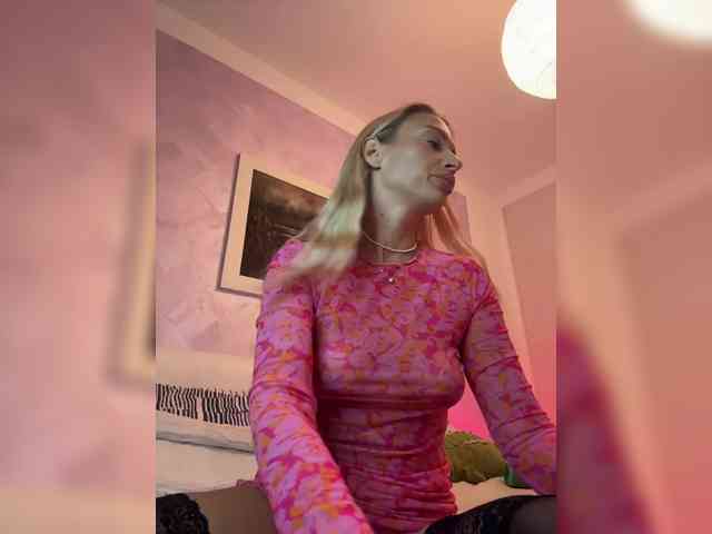 MerryBaby webcam