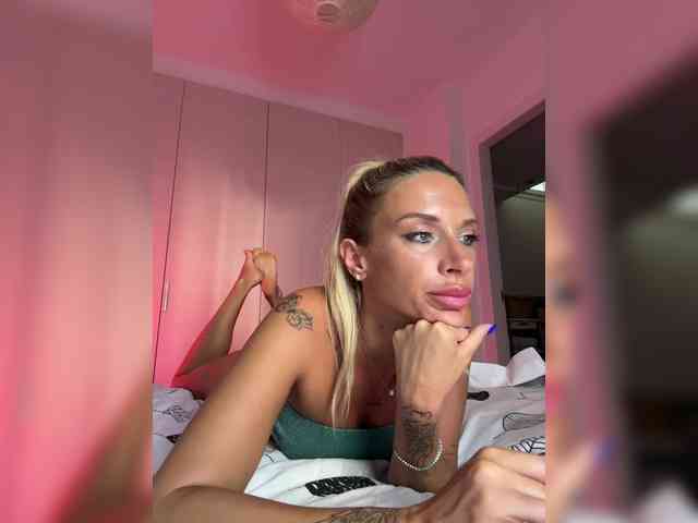 MerryBaby webcam