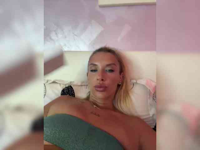 MerryBaby webcam