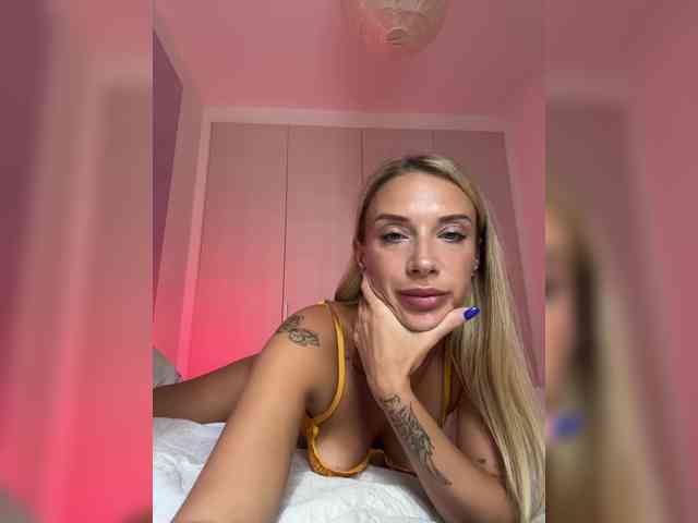 MerryBaby webcam