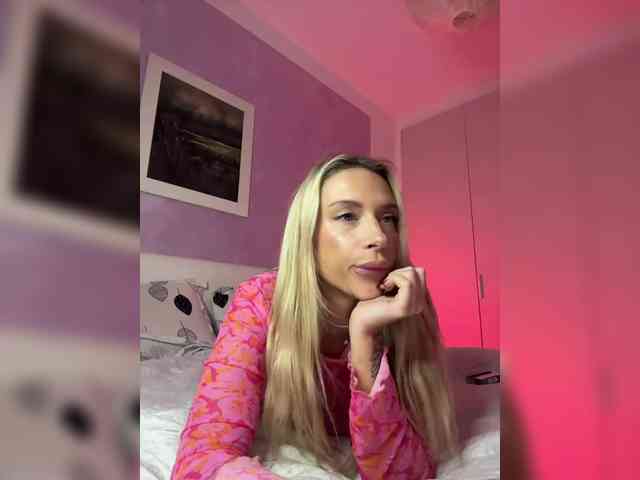 MerryBaby webcam