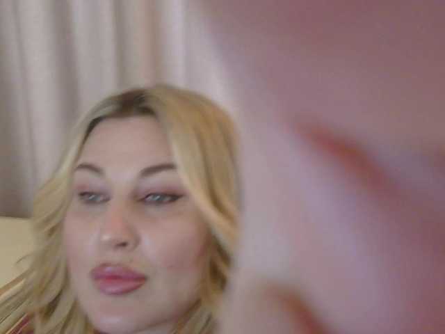 tanmzya live sex show