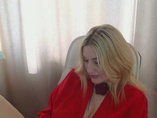 TANMZYA's BongaCams show and profile