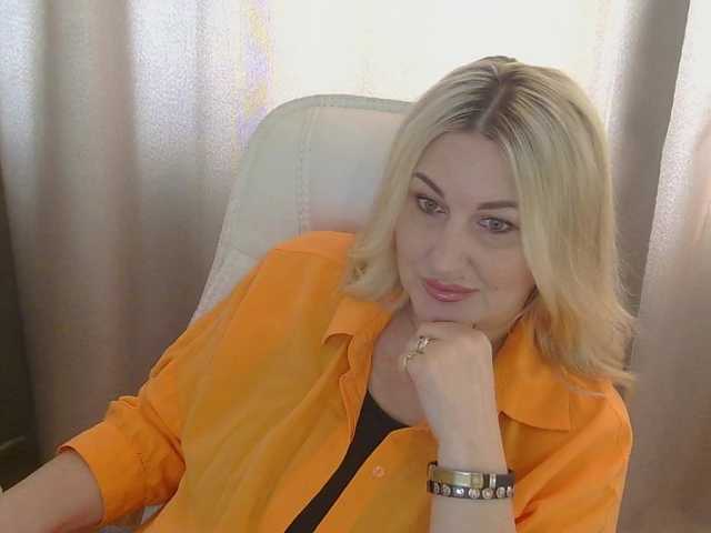 TANMZYA's BongaCams show and profile