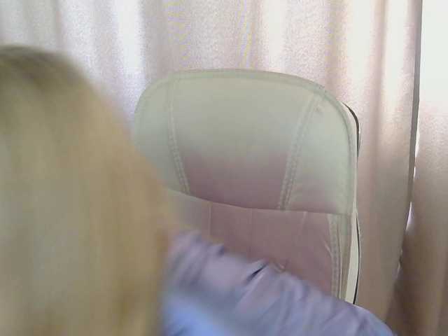 TANMZYA's BongaCams show and profile