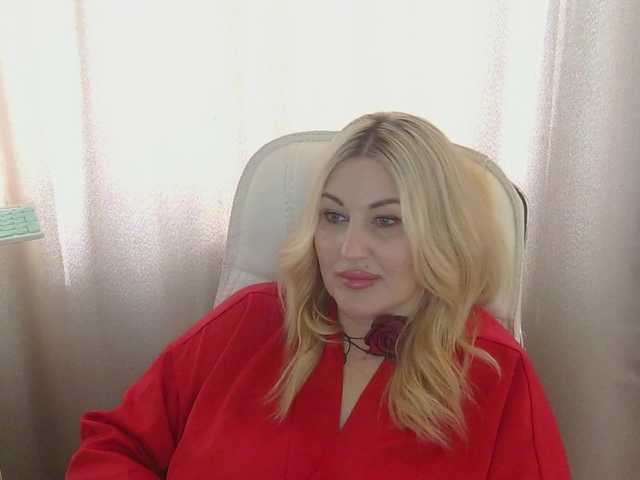 TANMZYA's BongaCams show and profile