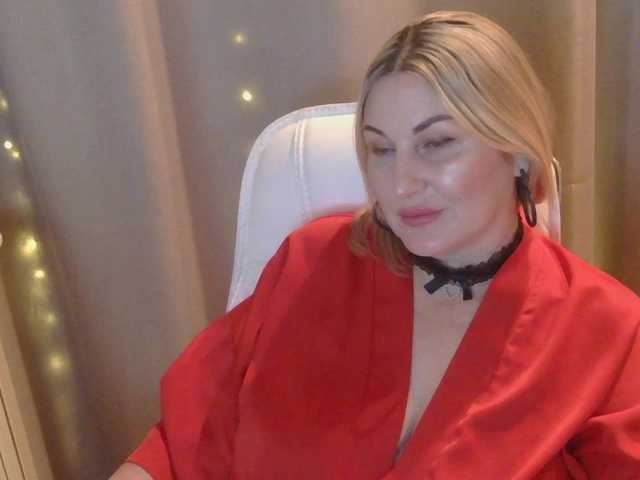 TANMZYA's BongaCams show and profile