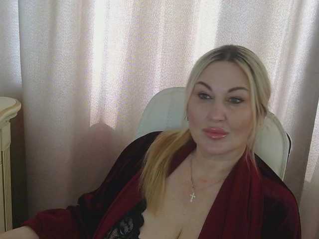 TANMZYA's BongaCams show and profile