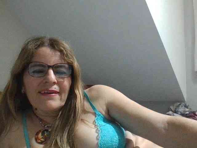 JuanitaWouti JuanitaWouti