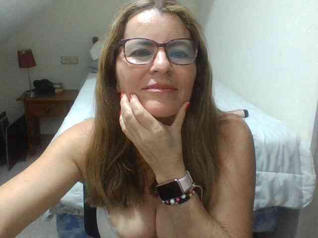 JuanitaWouti JuanitaWouti