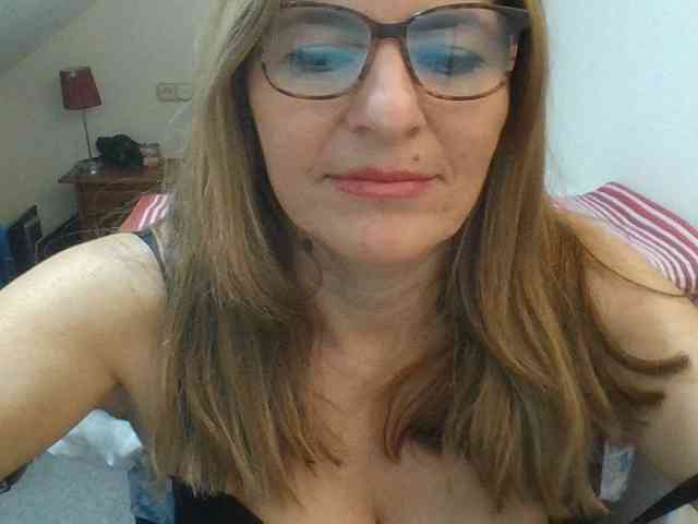 JuanitaWouti JuanitaWouti