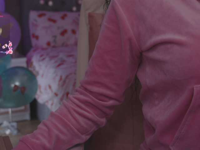 ladyofdesire cam belle