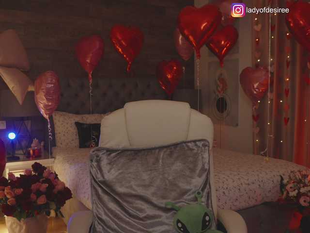 LadyOfDesire's BongaCams show and profile