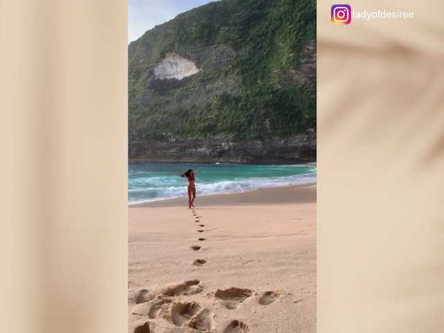 LadyOfDesire's BongaCams show and profile