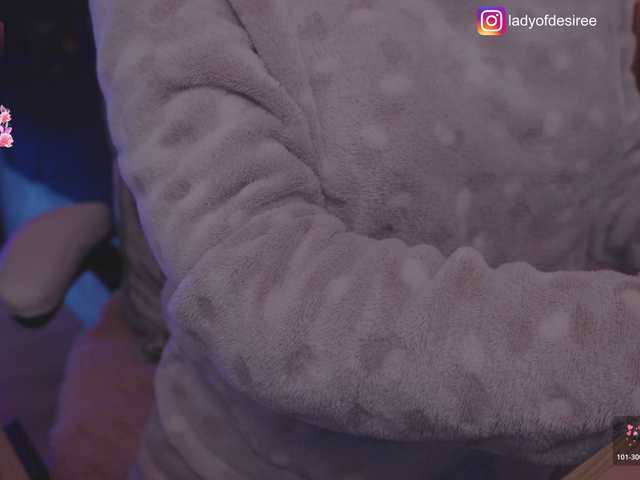 LadyOfDesire's BongaCams show and profile