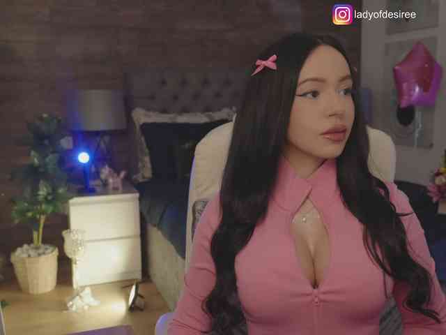 LadyOfDesire webcam