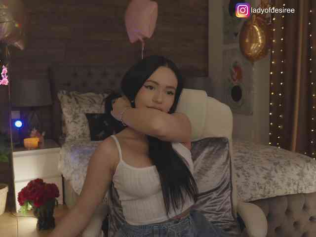 LadyOfDesire webcam