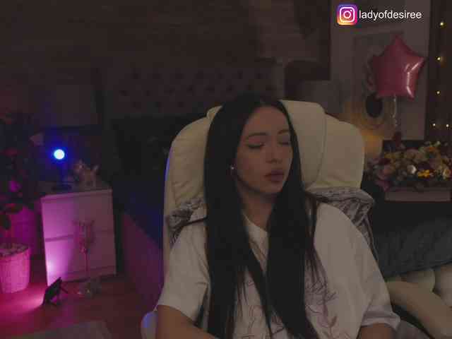 LadyOfDesire webcam