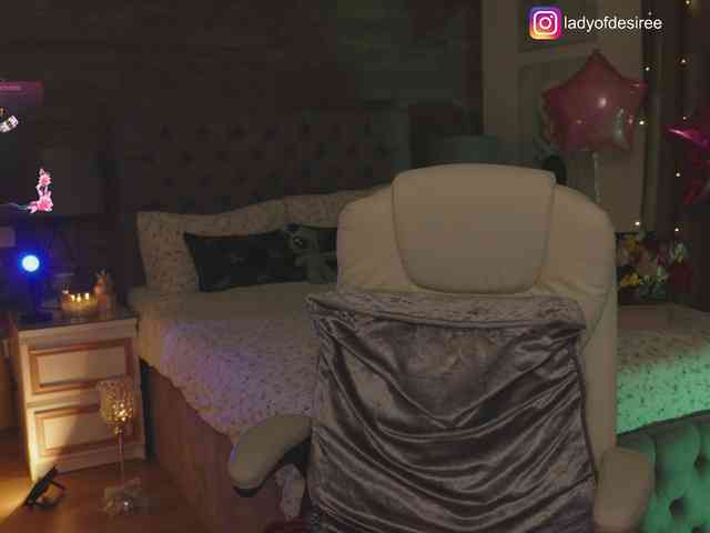 LadyOfDesire webcam