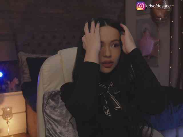 LadyOfDesire webcam