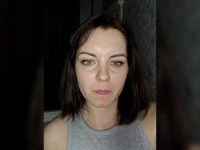 StreetLove2's BongaCams show and profile