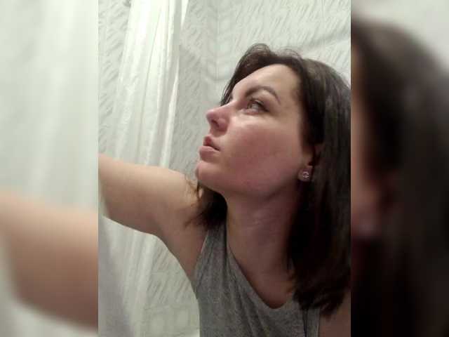 StreetLove2's BongaCams show and profile