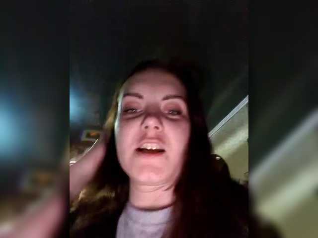 StreetLove2's BongaCams show and profile