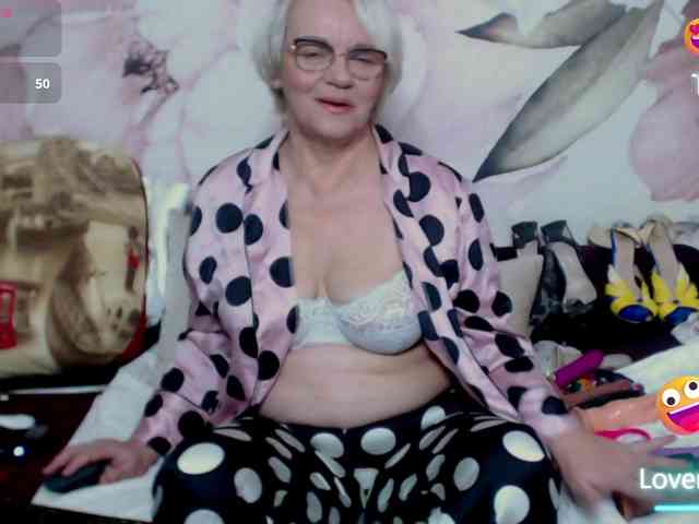 MadlenHairy MadlenHairy