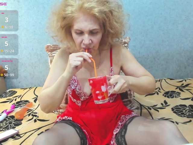 red-hot-lips cam belle