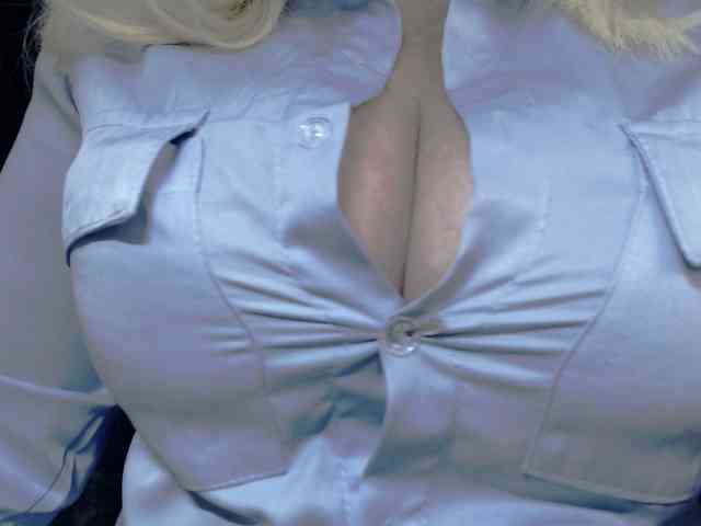 TashaVaoli Live Webcam on BongaCams