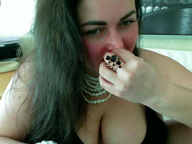 sesitivelola1's BongaCams show and profile