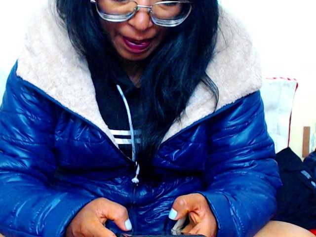 Profile and Statistics for HOTTTSKIN on BongaCams