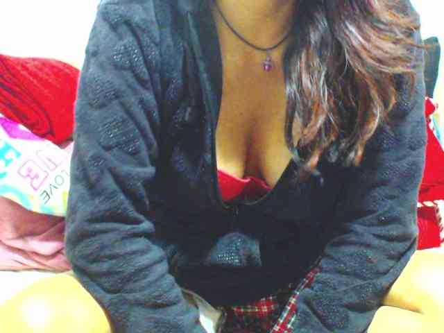 KATYY-HOTTT webcam