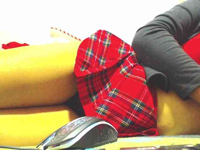 KATYY-HOTTT webcam