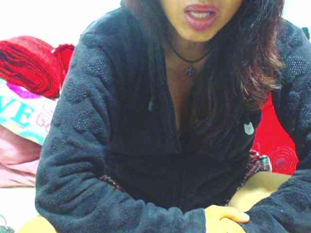 KATYY-HOTTT webcam