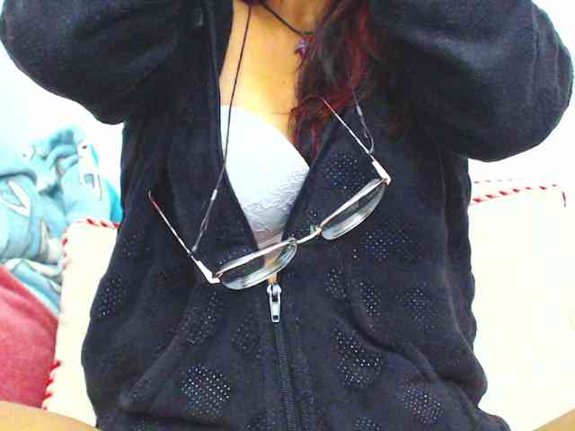 KATYY-HOTTT webcam