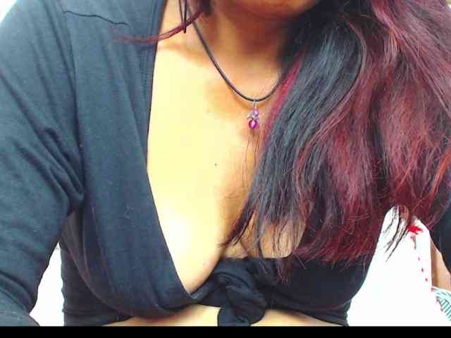 KATYY-HOTTT webcam