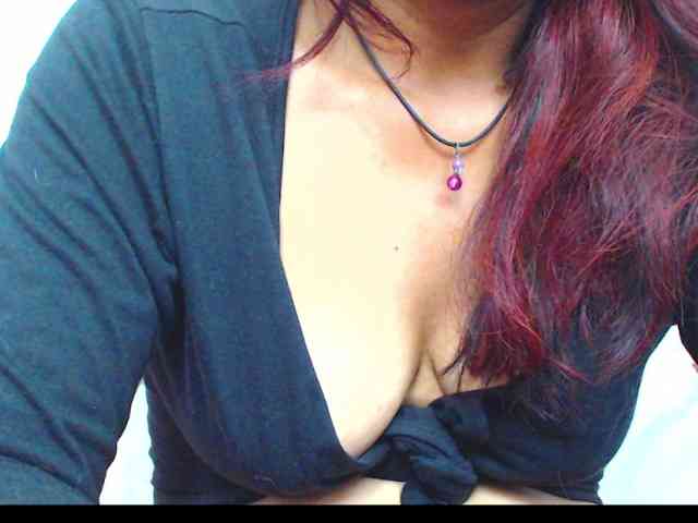 KATYY-HOTTT webcam