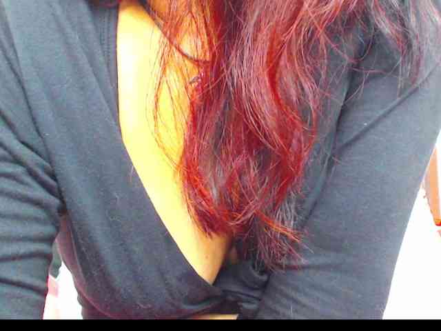KATYY-HOTTT webcam