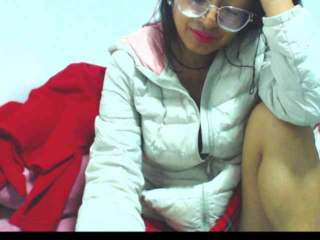 KATYY-HOTTT webcam