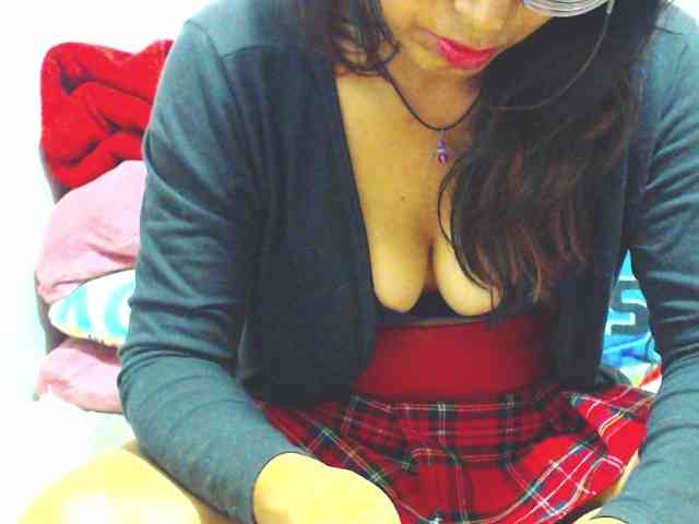 KATYY-HOTTT webcam