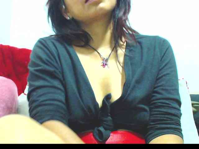 KATYY-HOTTT webcam