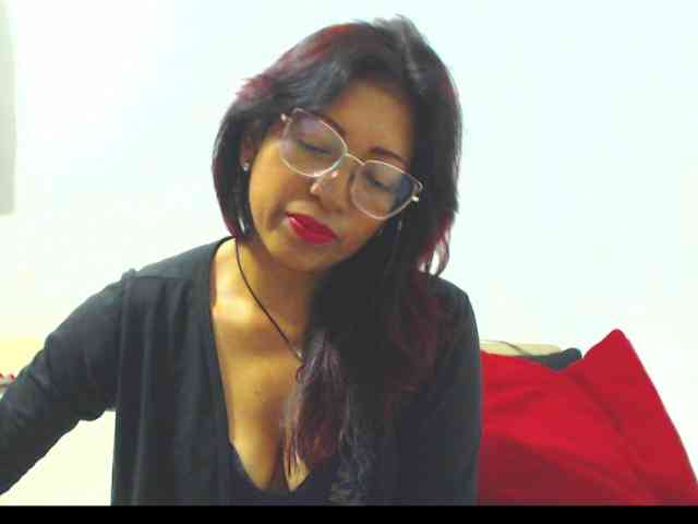 KATYY-HOTTT webcam