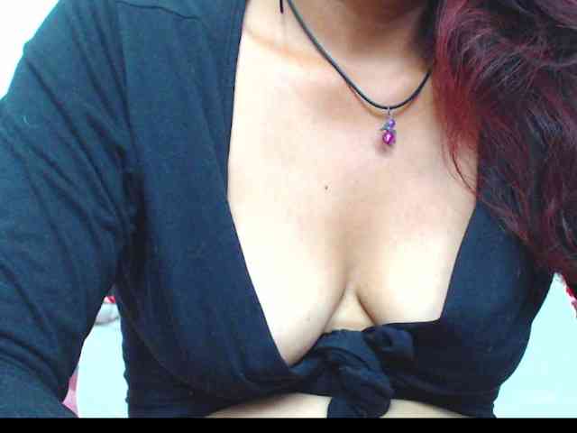 KATYY-HOTTT webcam